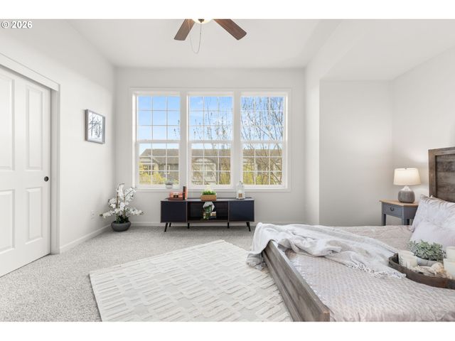 3181 Se BROOKWOOD Ave, Hillsboro, OR 97123