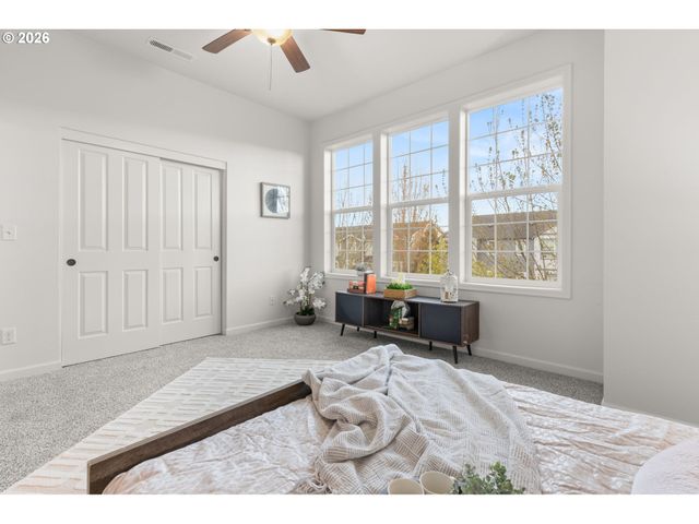 3181 Se BROOKWOOD Ave, Hillsboro, OR 97123