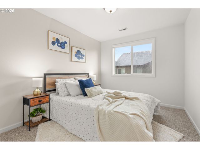 3181 Se BROOKWOOD Ave, Hillsboro, OR 97123