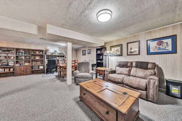 3063 Pebble DR, Roanoke, VA 24014