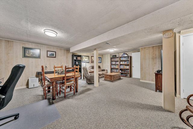 3063 Pebble DR, Roanoke, VA 24014