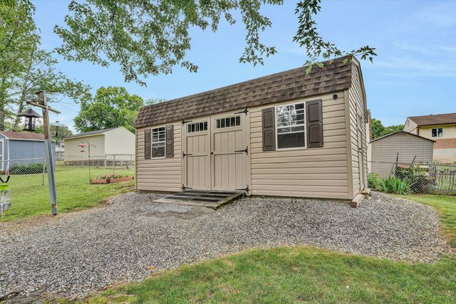 3063 Pebble DR, Roanoke, VA 24014