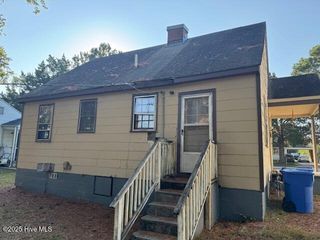 1005 Toisnot Avenue NE, Wilson, NC 27893