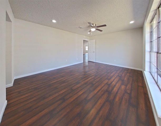 11210 Camphorwood Drive, Houston, TX 77089
