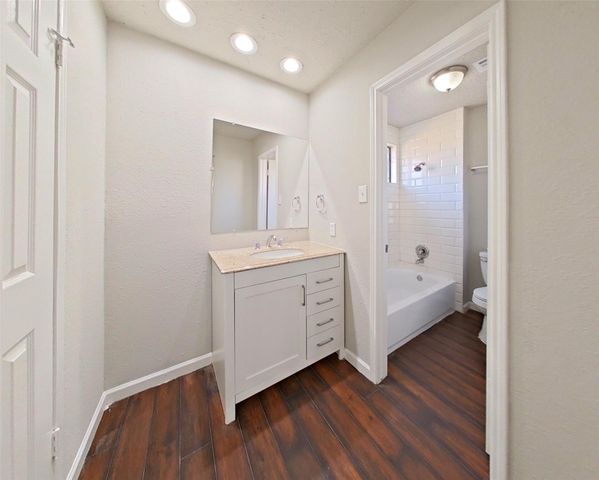 11210 Camphorwood Drive, Houston, TX 77089