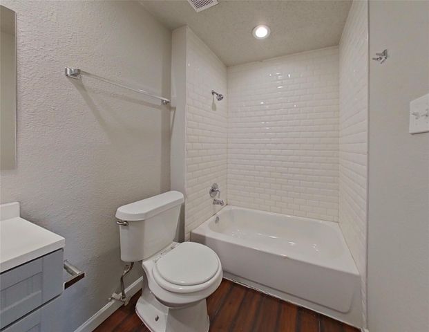 11210 Camphorwood Drive, Houston, TX 77089