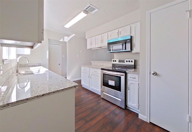 11210 Camphorwood Drive, Houston, TX 77089