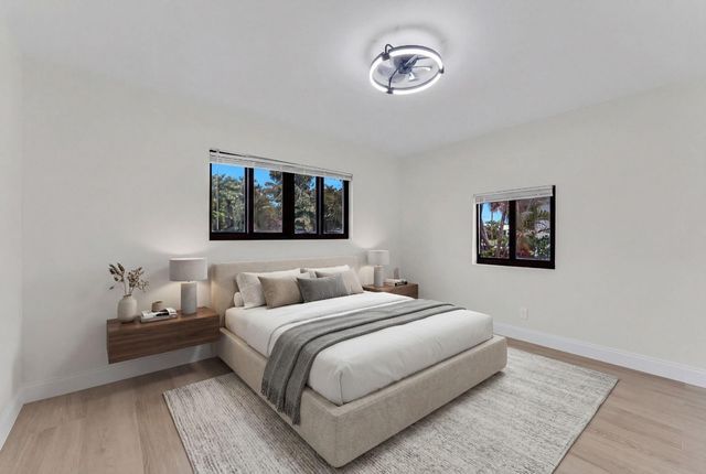 1398 NE 37th Street, Oakland Park, FL 33334