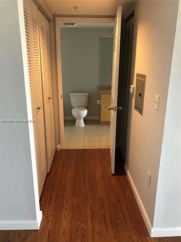 1919 VAN BUREN 619A, Hollywood, FL 33020