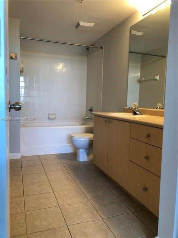 1919 VAN BUREN 619A, Hollywood, FL 33020