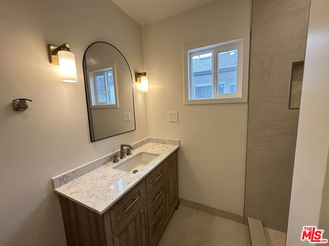 8938 Monogram Avenue, Los Angeles, CA 91343