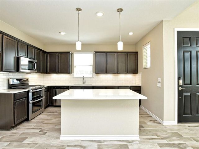 109 Harborside DR 101, San Marcos, TX 78666