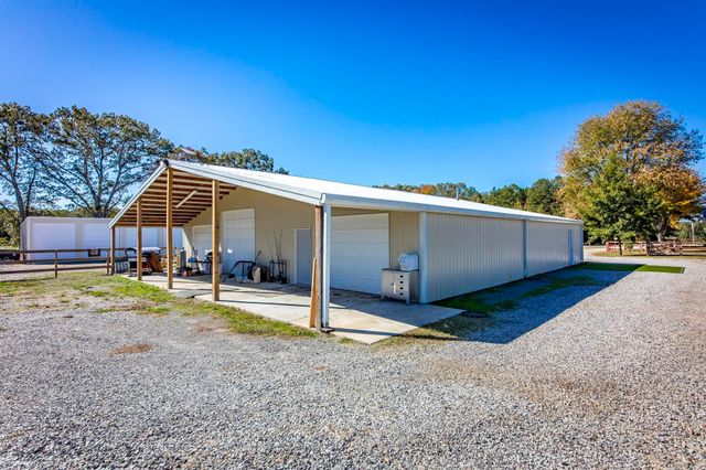 75 Stark Avenue, Greers Ferry, AR 72067