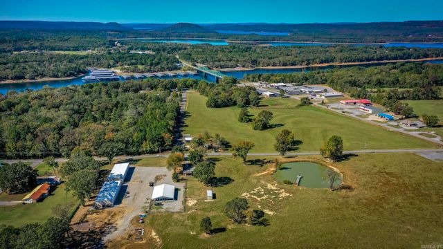 75 Stark Avenue, Greers Ferry, AR 72067