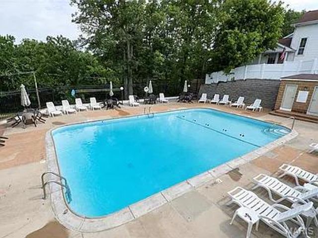 162 Rutherglen Drive, Valley Park, MO 63088