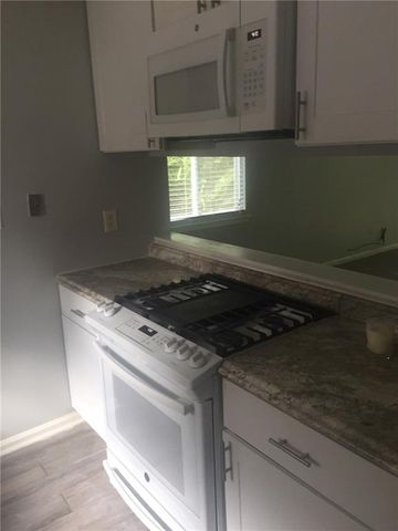 2571 Park Road SE, Smyrna, GA 30080