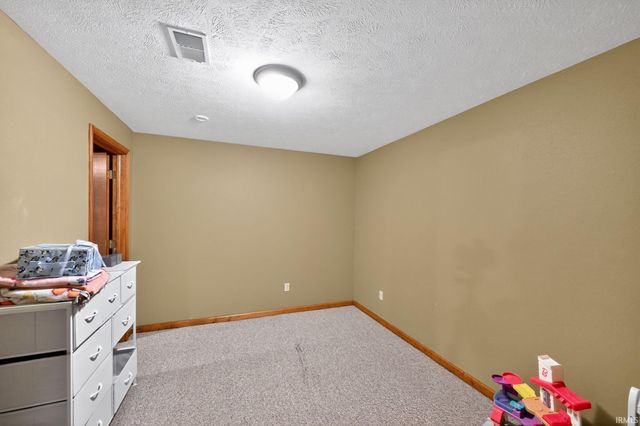 30175 Wynd Tree Boulevard, Elkhart, IN 46516