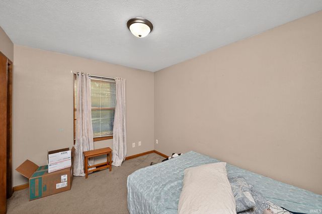 30175 Wynd Tree Boulevard, Elkhart, IN 46516