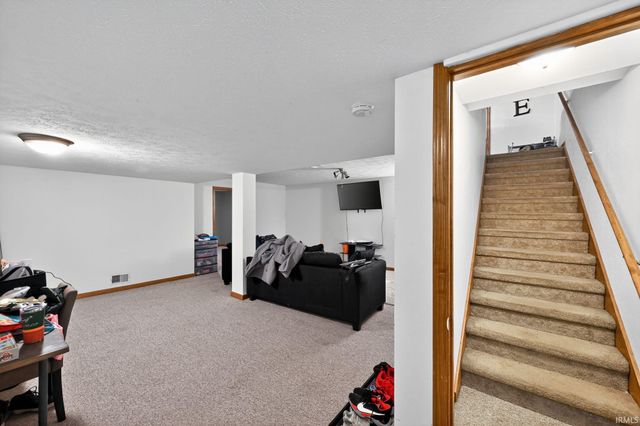 30175 Wynd Tree Boulevard, Elkhart, IN 46516