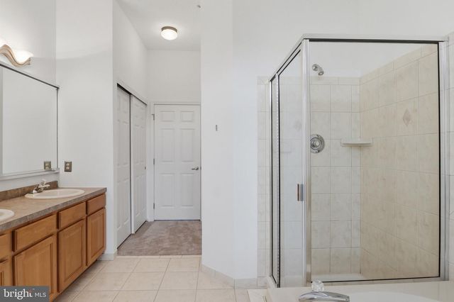 1035 HICKORY RIDGE DR, Chalfont, PA 18914