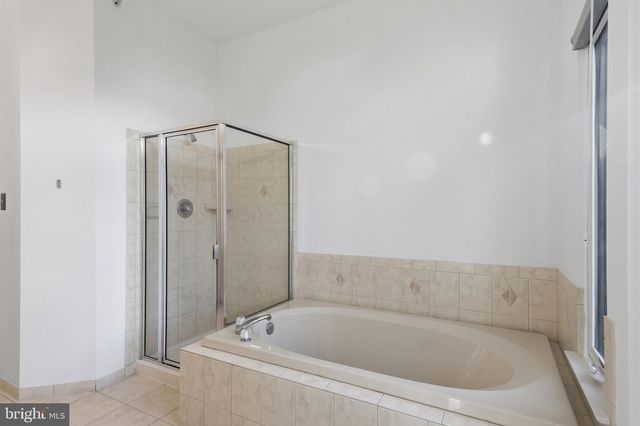 1035 HICKORY RIDGE DR, Chalfont, PA 18914