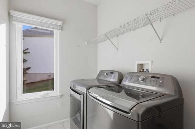 1035 HICKORY RIDGE DR, Chalfont, PA 18914