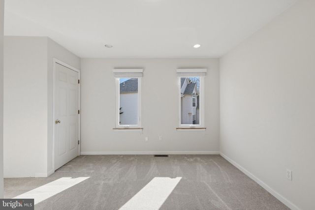 1035 HICKORY RIDGE DR, Chalfont, PA 18914