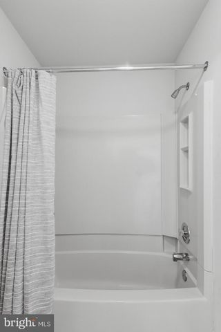 1035 HICKORY RIDGE DR, Chalfont, PA 18914