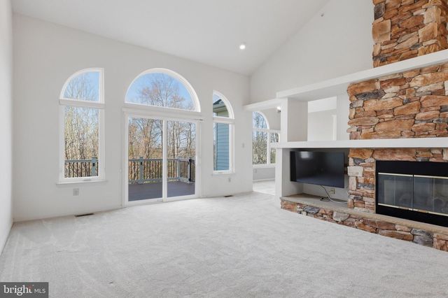 1035 HICKORY RIDGE DR, Chalfont, PA 18914