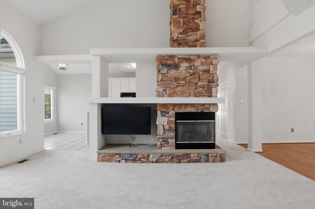 1035 HICKORY RIDGE DR, Chalfont, PA 18914