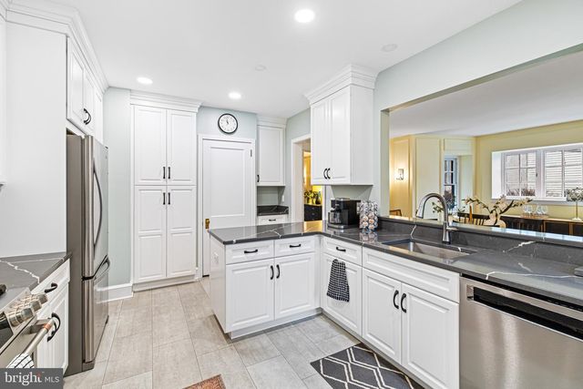 6308 WISSAHICKON AVE, Philadelphia, PA 19144