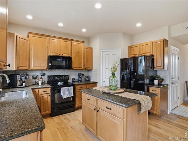 16821 Roberts Street, Mead, CO 80542