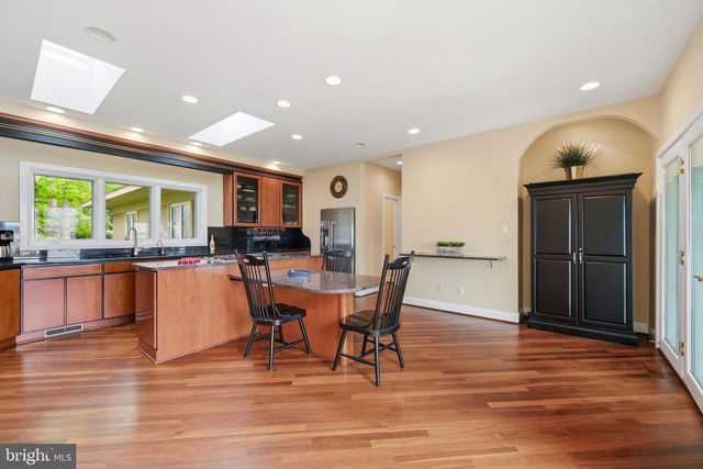 2832 COX NECK RD, Chester, MD 21619