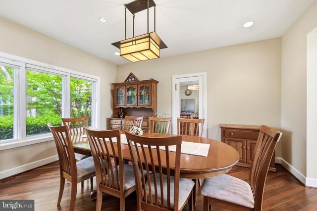 2832 COX NECK RD, Chester, MD 21619