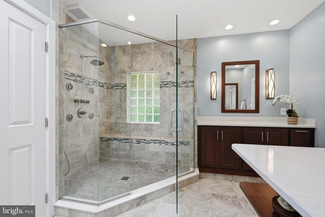 2832 COX NECK RD, Chester, MD 21619