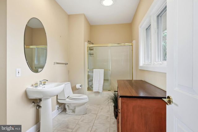 2832 COX NECK RD, Chester, MD 21619