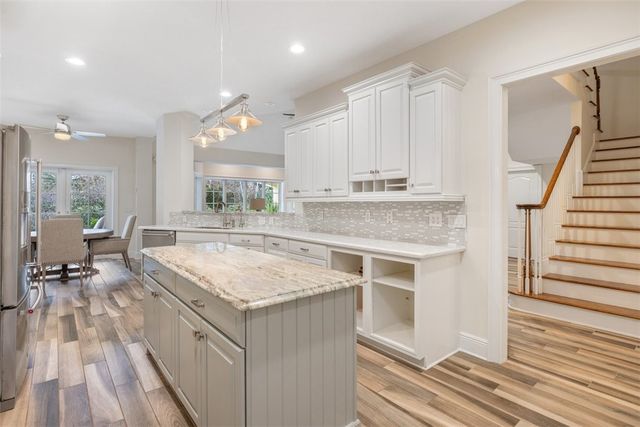 681 N Tomahawk Trail, Vero Beach, FL 32963