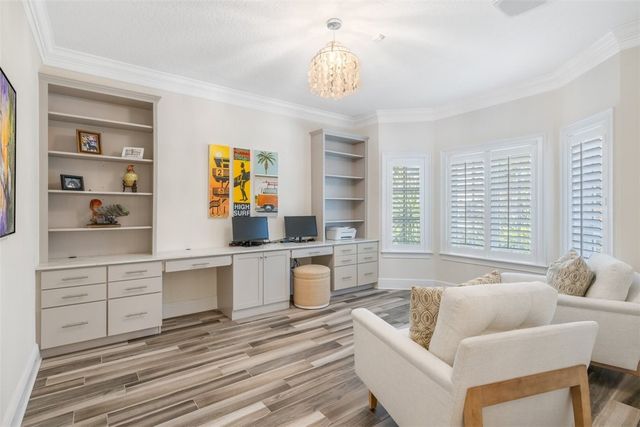 681 N Tomahawk Trail, Vero Beach, FL 32963