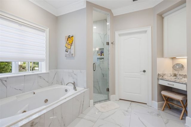 681 N Tomahawk Trail, Vero Beach, FL 32963
