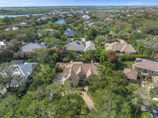 681 N Tomahawk Trail, Vero Beach, FL 32963