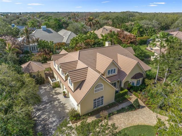 681 N Tomahawk Trail, Vero Beach, FL 32963