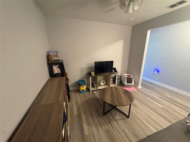 6255 TIMBERLY LANE, Zephyrhills, FL 33542