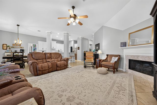 15922 Clipper Pointe Drive, Cypress, TX 77429