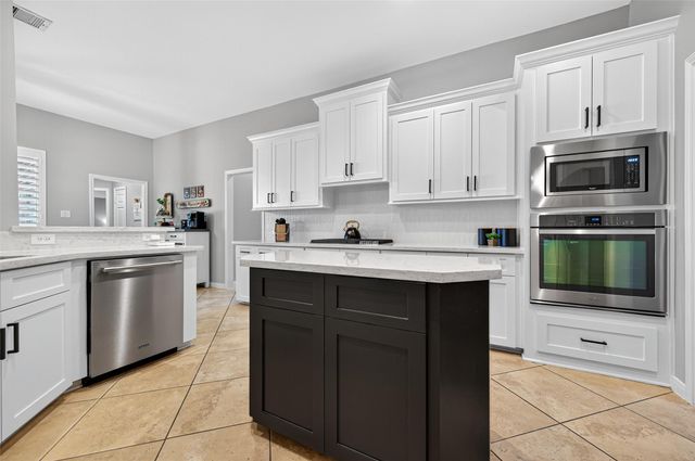 15922 Clipper Pointe Drive, Cypress, TX 77429