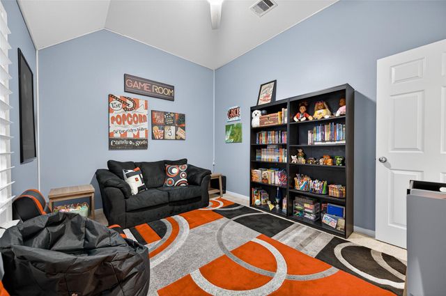 15922 Clipper Pointe Drive, Cypress, TX 77429