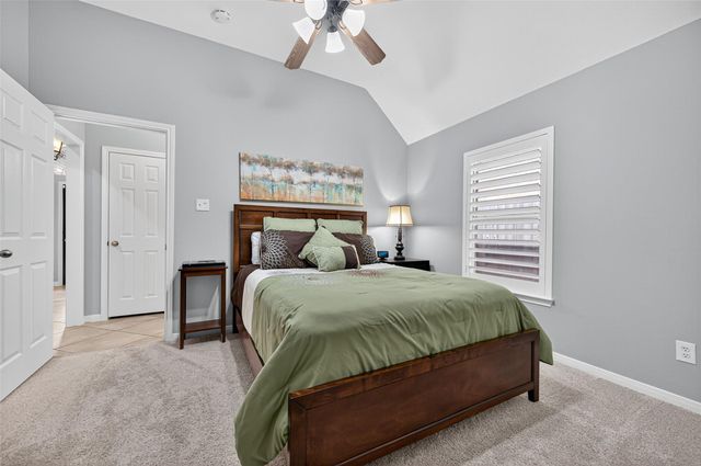 15922 Clipper Pointe Drive, Cypress, TX 77429