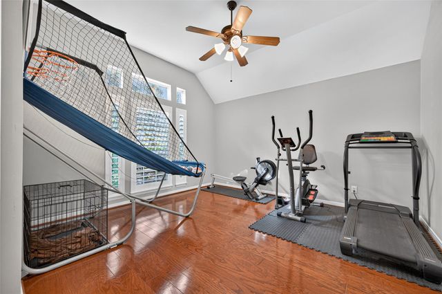 15922 Clipper Pointe Drive, Cypress, TX 77429