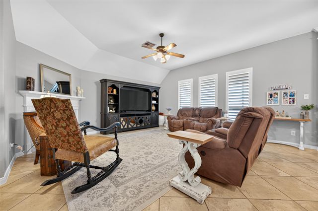 15922 Clipper Pointe Drive, Cypress, TX 77429