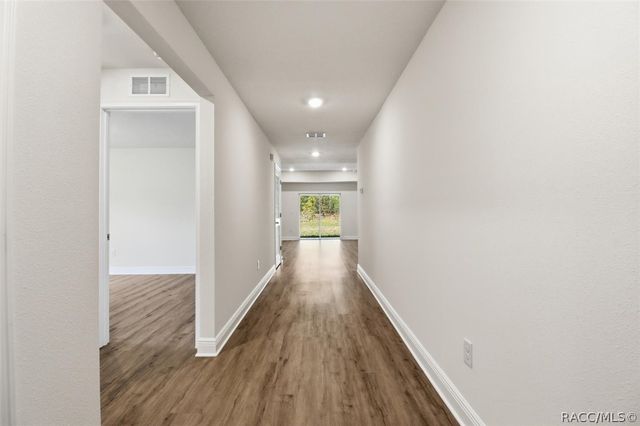 9228 N Athens Drive, Dunnellon, FL 34433