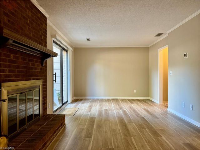 3131 Burke Mill Court, Winston-salem, NC 27103